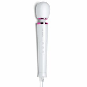 Massagestab „Powerful Petite Plug-In Vibrating Massager“ mit 6 Vibrationsmodi in 10 Intensitäten